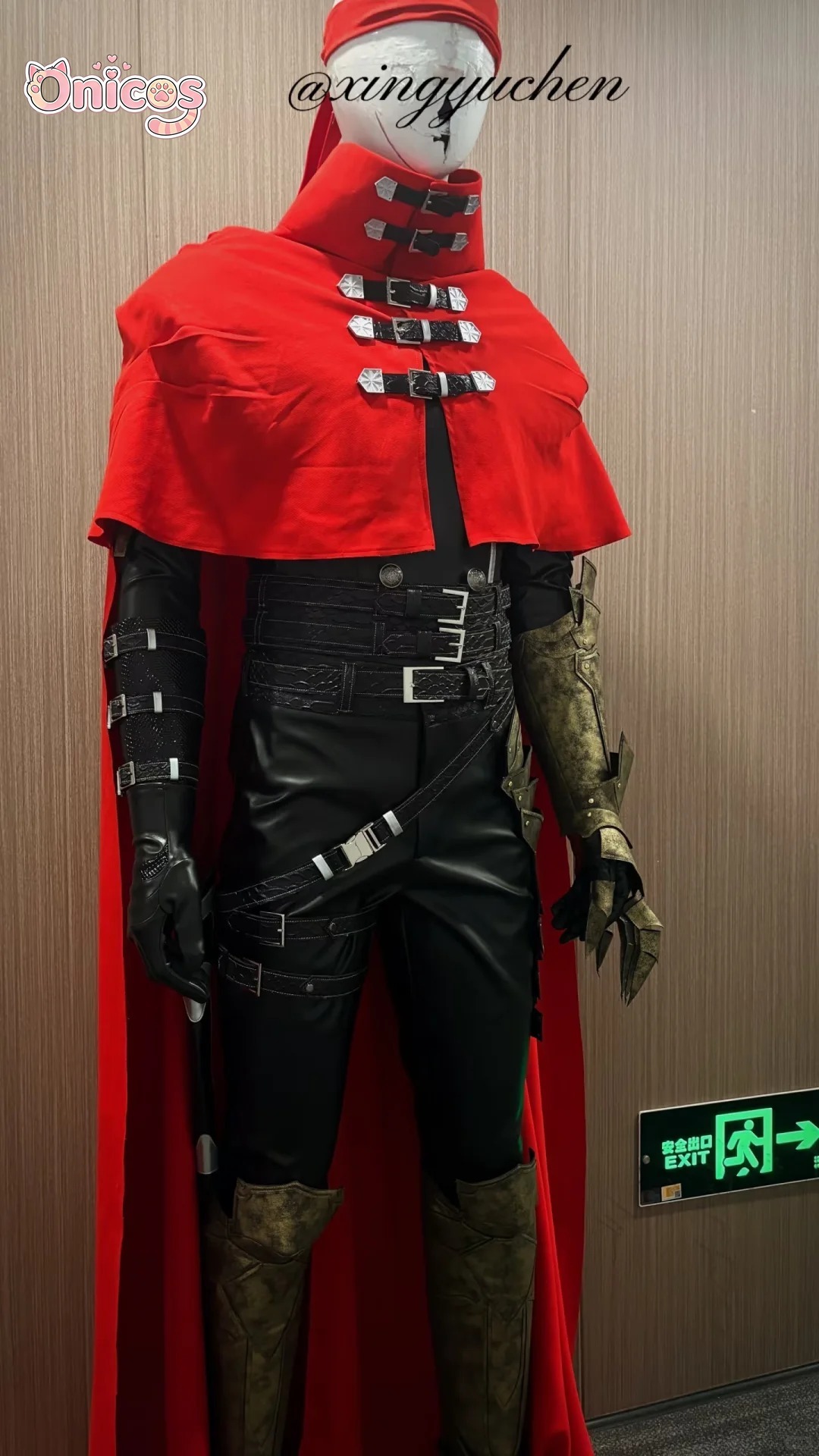 فاينل فانتسي 7 فينسنت فالنتاين - مراجعة Anime Cosplay Dress For Men وسعره