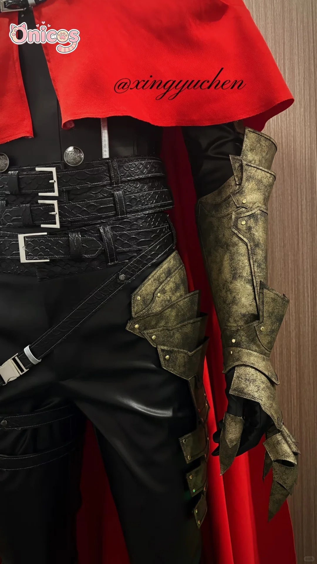 فاينل فانتسي 7 فينسنت فالنتاين - مراجعة Anime Cosplay Dress For Men وسعره